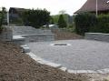 Sandsteinbank und -mauer